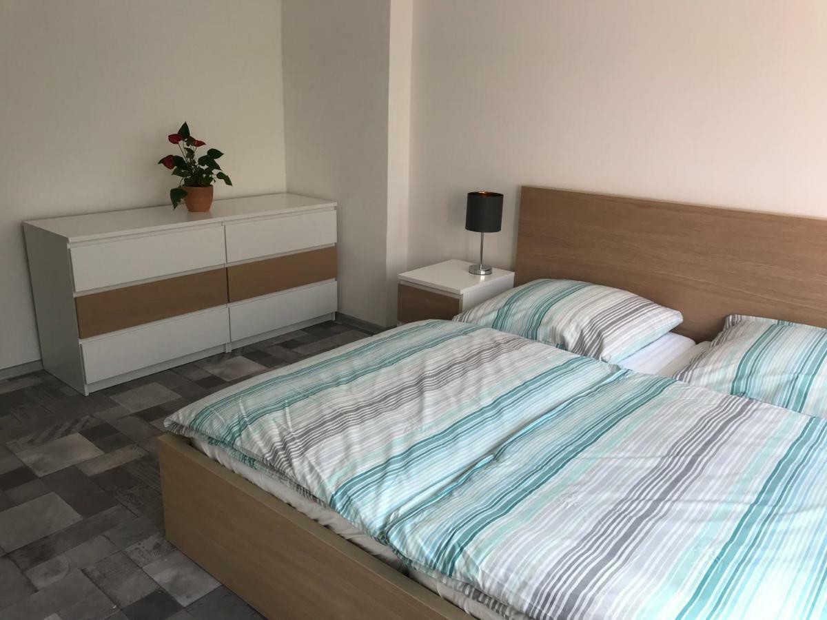 Apartman Havlickova Karlovy Vary Luaran gambar